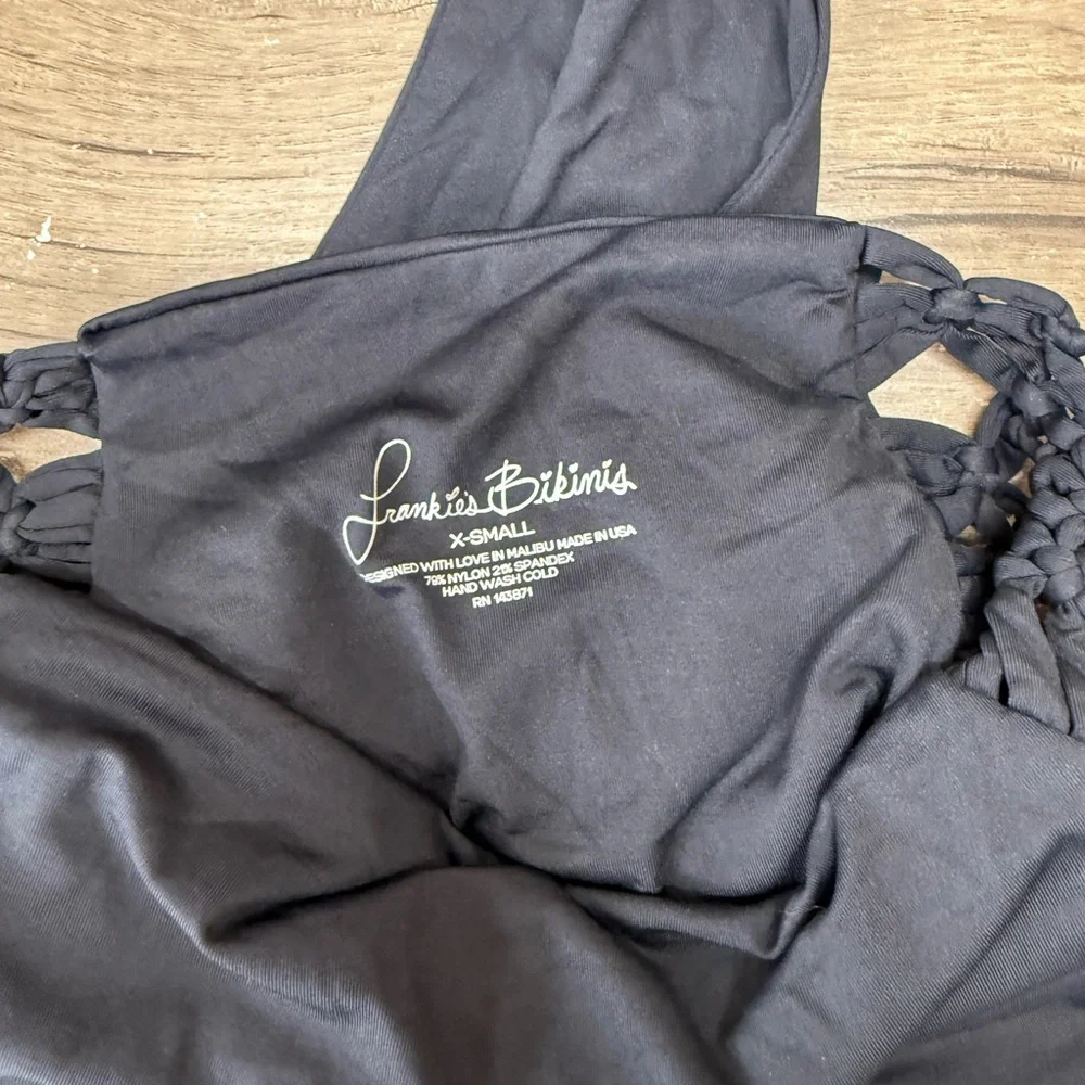 Frankies Bikinis Camilla Black One Piece Strappy Knotted Swimsuit‎ Size xs NWT